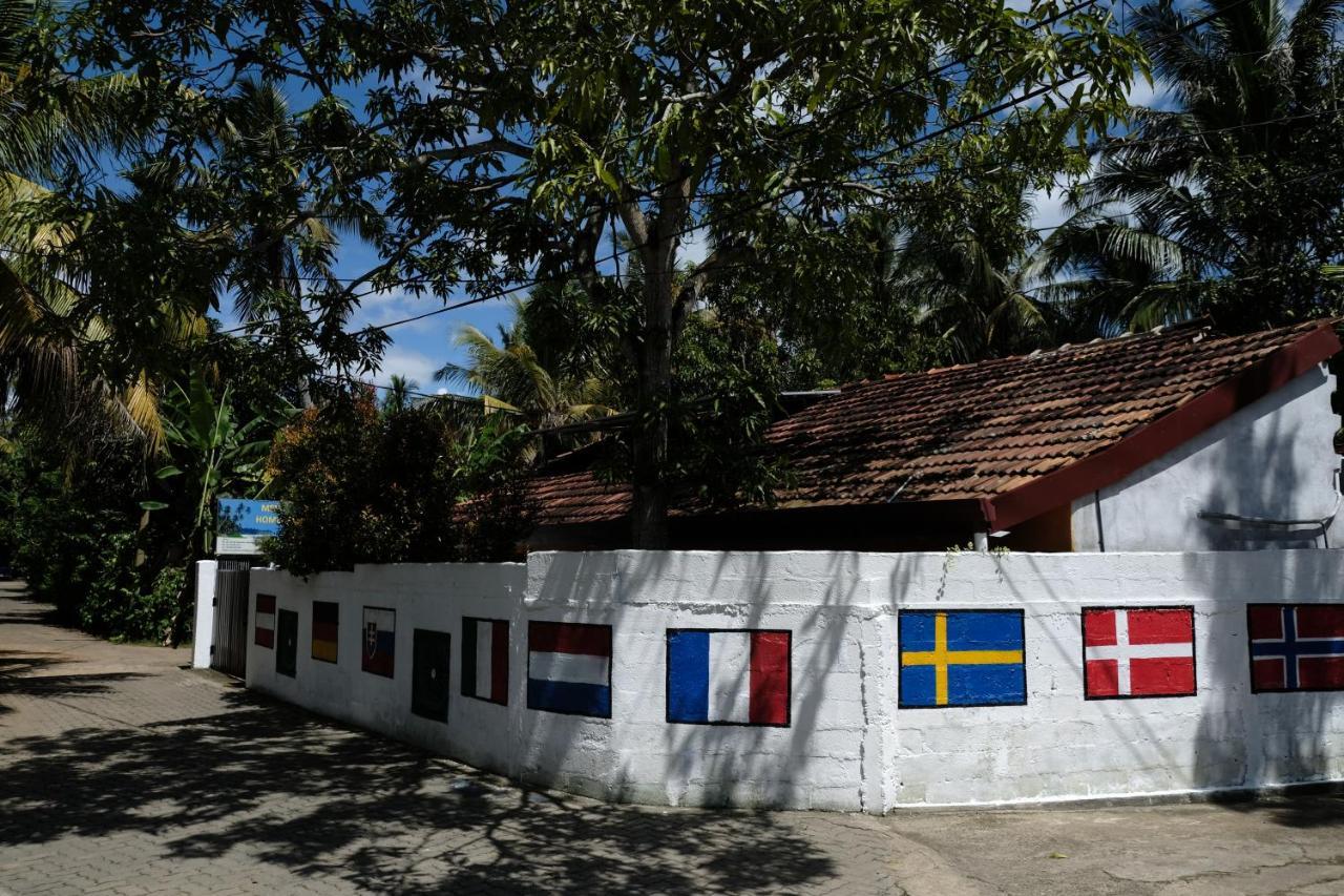 Menaka Homestay Tangalle Extérieur photo